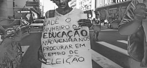 Protesto de estudantes na Avenida Amaral Peixoto, Centro de Niterói /28-03-16