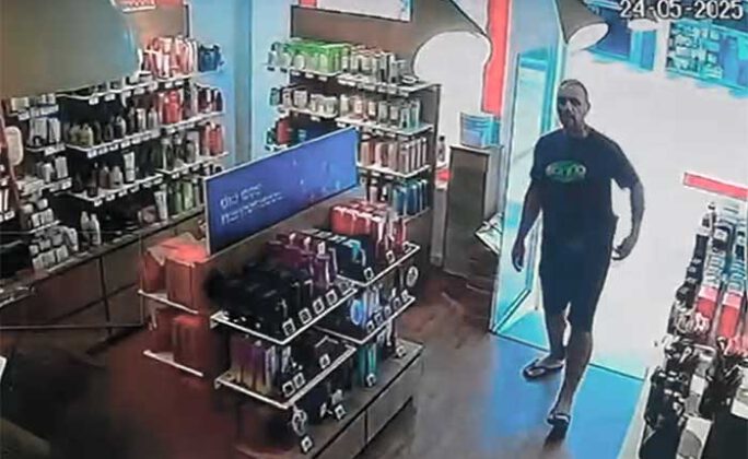 Homem assalta loja na Rua da Conceição, Niterói