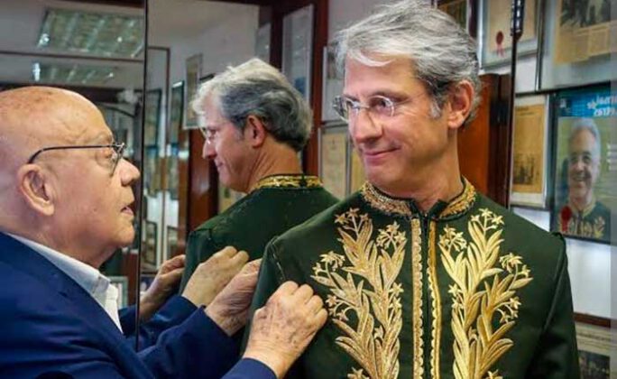 Diógenes Cardoso e o imortal José Roberto de Castro Neves