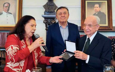 Erthal Rocha, Intelectual do Ano, Niterói