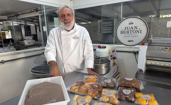 Juan Bertoni, Niterói