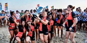 Equipe feminina campeã do Niterói Rubgy