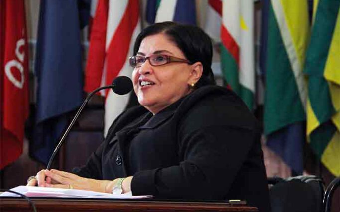 Tânia Rodrigues, Niterói