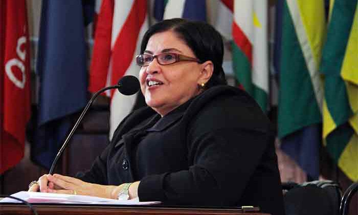 Tânia Rodrigues, Niterói