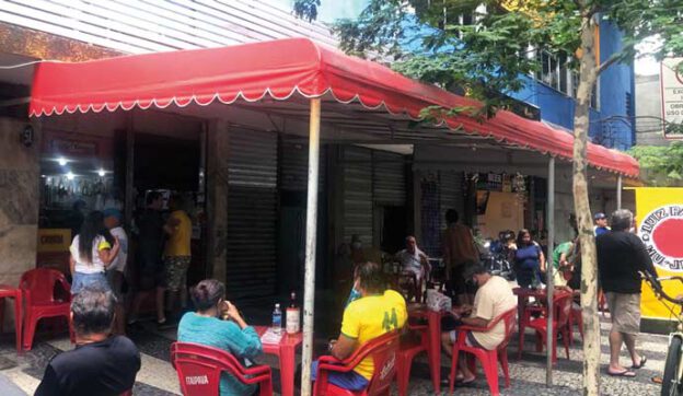 botecos e restaurantes