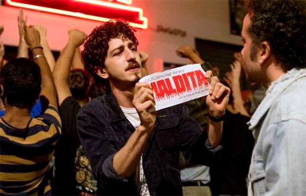 Aumenta que é rock'n roll