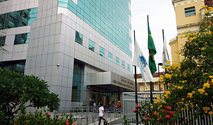 TJRJ reduz atendimento presencial