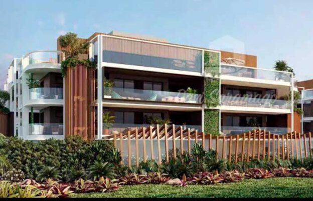 Condomínio com obra paralisada em Camboinhas, Niterói