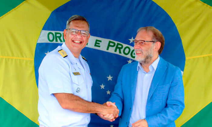 Almirante Lampert e Marco Lucchesi