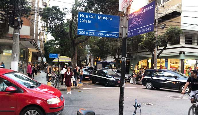 Rua Moreira César
