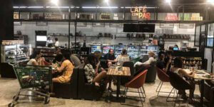 Lanchonete supermercado Pão de Açúcar