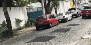 remendo de asfalto em paralelepípedo