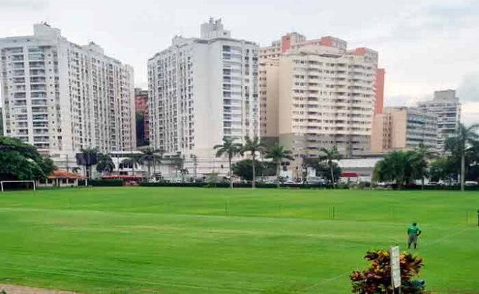 Gramado do Rio Cricket, Niterói