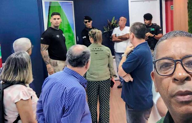 Servidores de Niterói reclamam de defasagem salarial