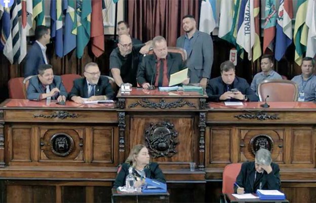 sessão da Câmara de Vereadores de Niterói